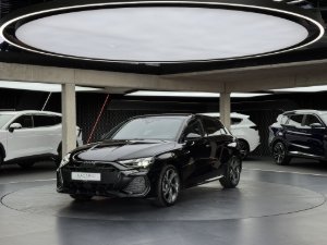 Odtwórz wideo