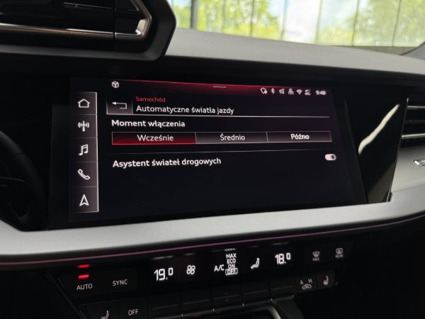 Zdjęcie samochodu 35